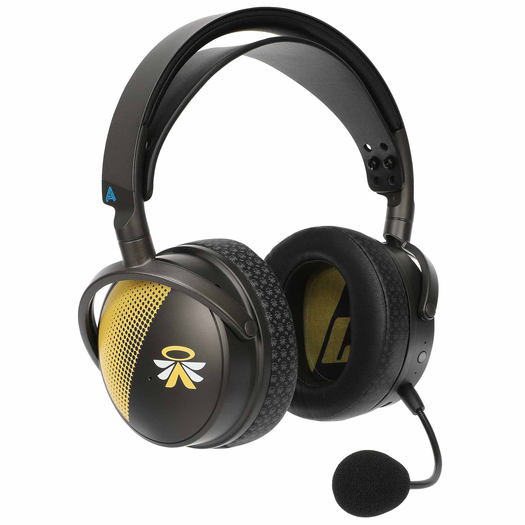 Audeze Maxwell Wireless Gaming Headphones with closed-back ear cups and flexible microphone arm on white background