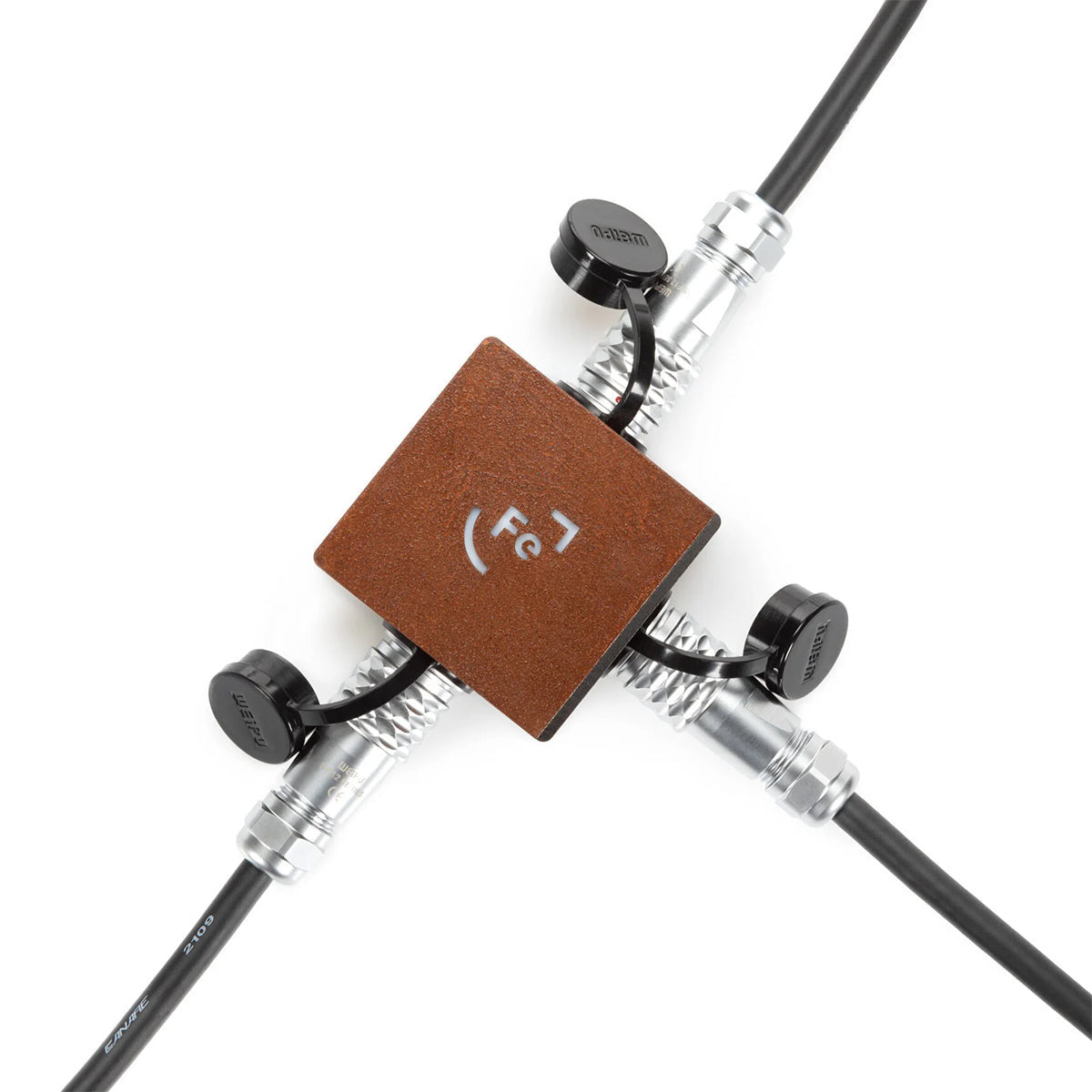 Ferrum Power Splitter for Ferrum Cables (Includes FPL 0.5m) with three connected silver cable ends and black cables on white background