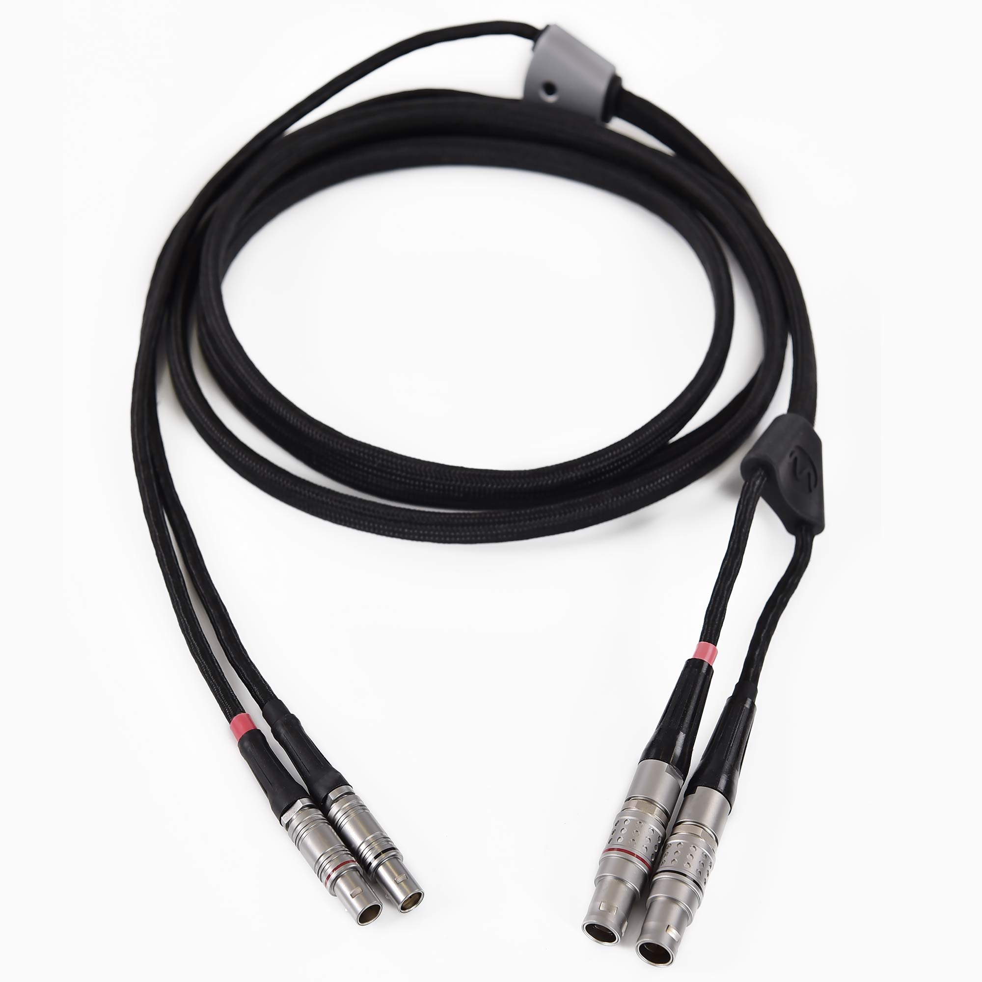 Warwick Acoustics APERIO Electrostatic Earspeaker System replacement cable with silver connectors on white background