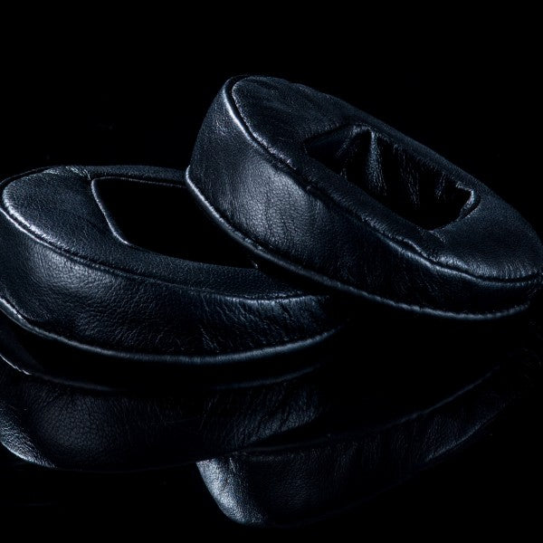 Dan Clark Audio ETHER and VOCE Angled Replacement Ear Pads in black leather for ETHER Flow and VOCE headphones close-up view