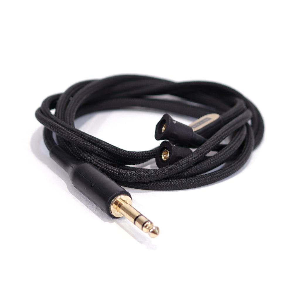 Black braided replacement cable with 3.5mm gold-plated jack for ES Lab ES-R10 Closed Back Dynamic Headphone on white background